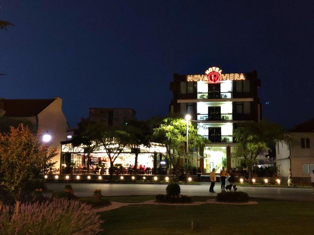  Nova riviera hotel
